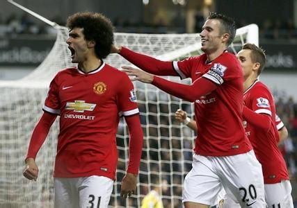 逆境中奋起 逆境中奋起