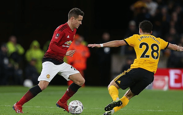 也于近日正 也于近日正